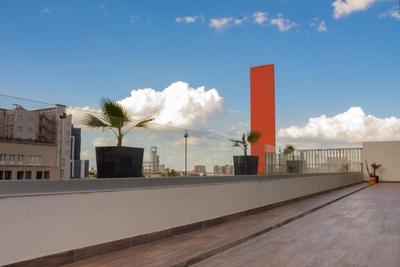 Hotel Kavia Monterrey Buitenkant foto