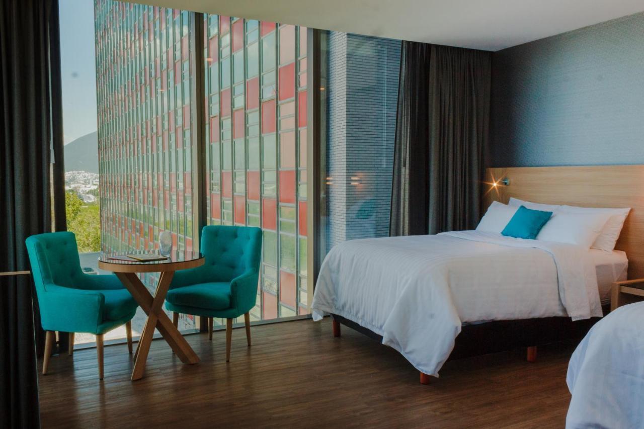 Hotel Kavia Monterrey Buitenkant foto