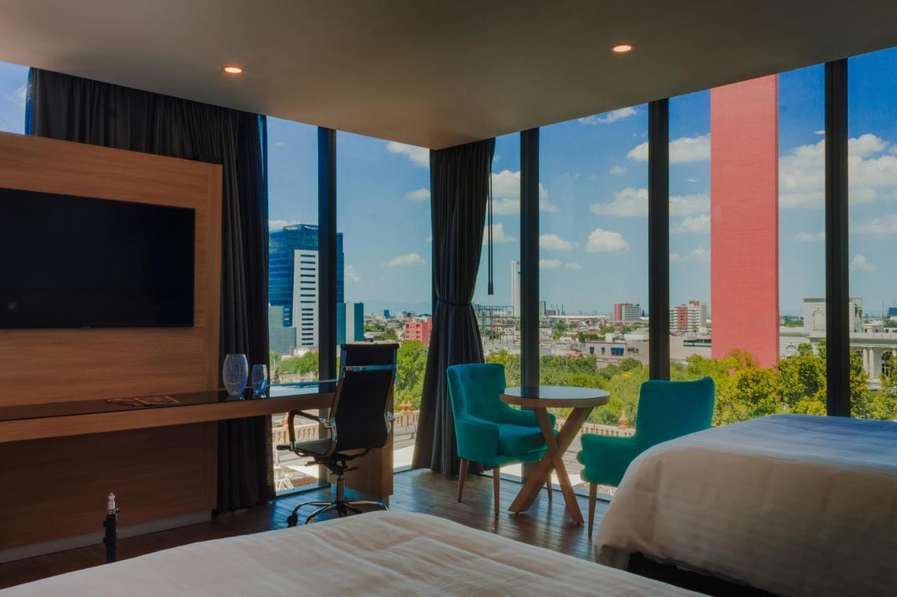 Hotel Kavia Monterrey Buitenkant foto